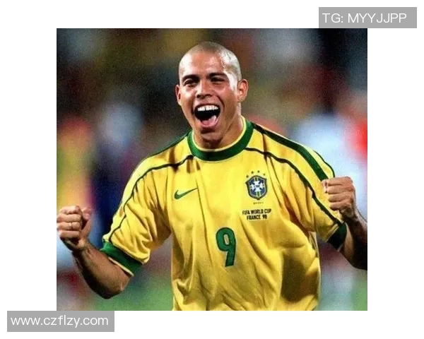 绿茵传奇巨星档案全面记录足球明星风采与荣耀